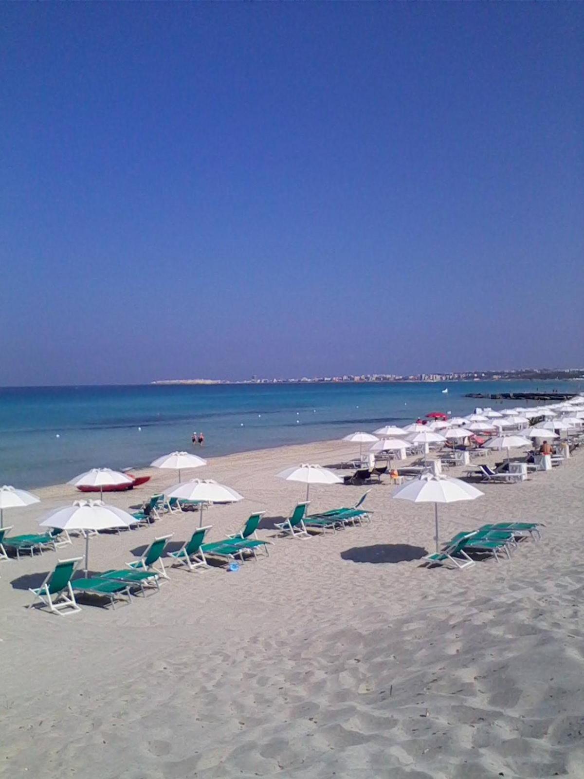 Villetta Dei Fiori, Vicino Spiaggia Di Punta Pizzo غالّيبولي المظهر الخارجي الصورة